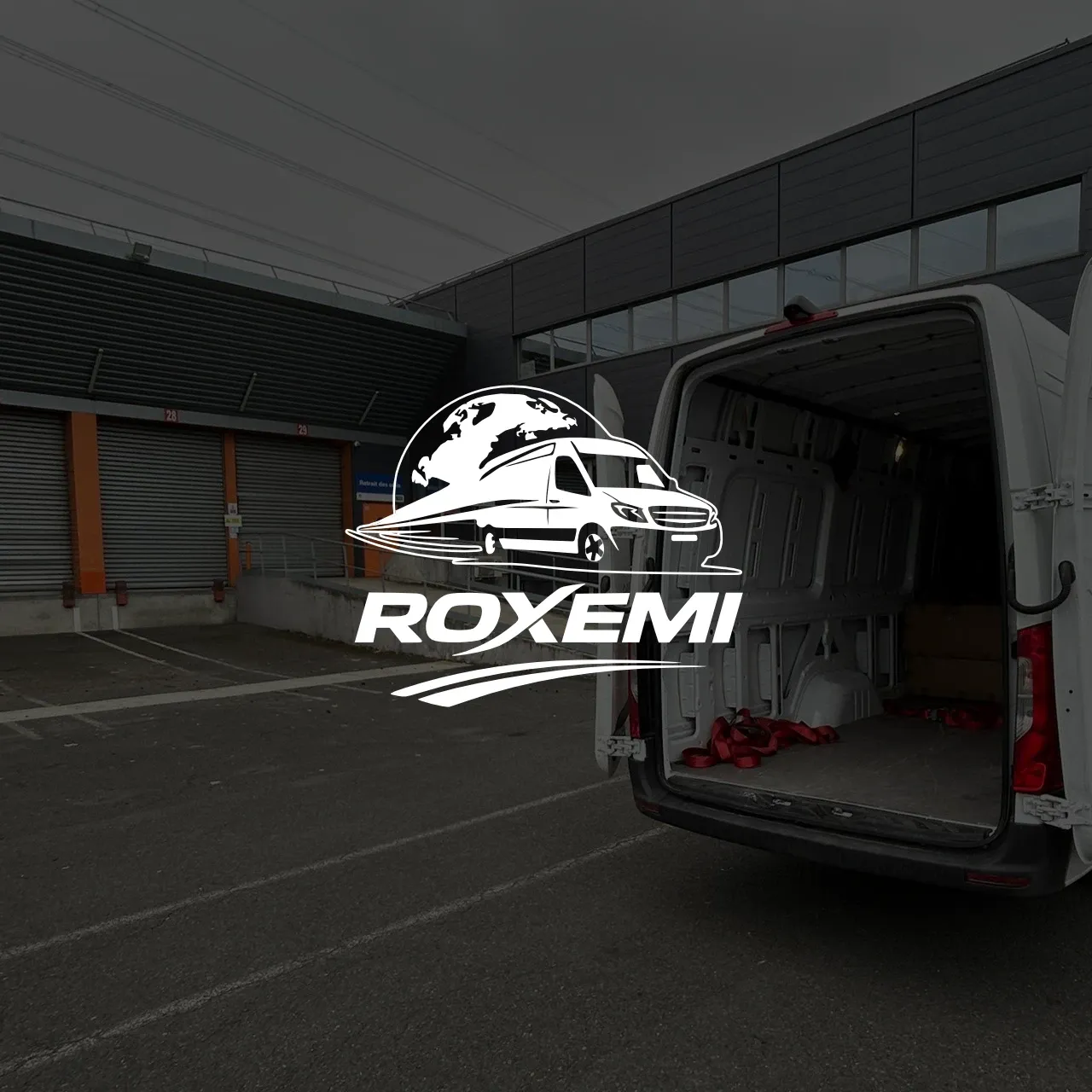 Roxemi Thumbnail